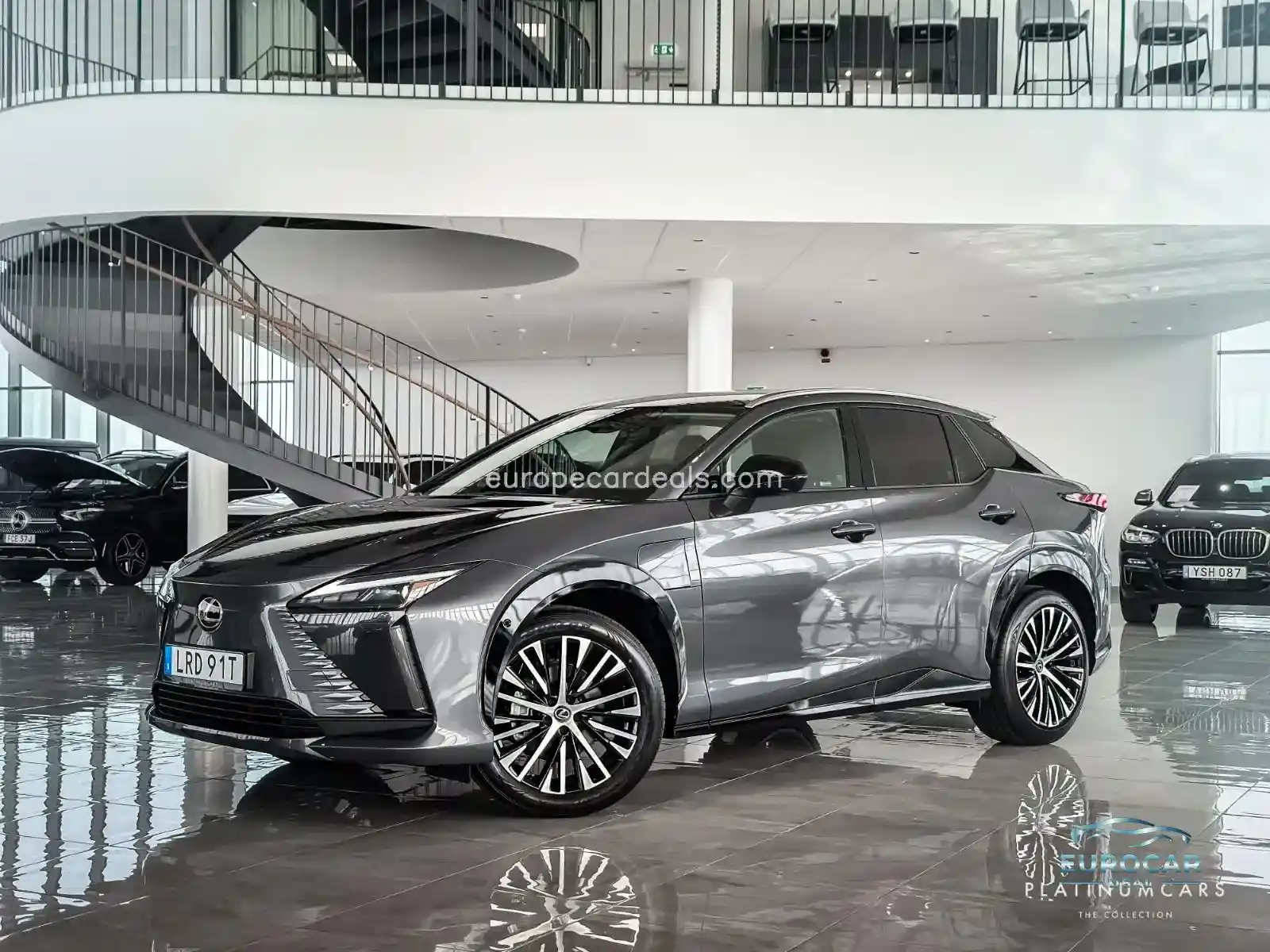 Lexus RZ