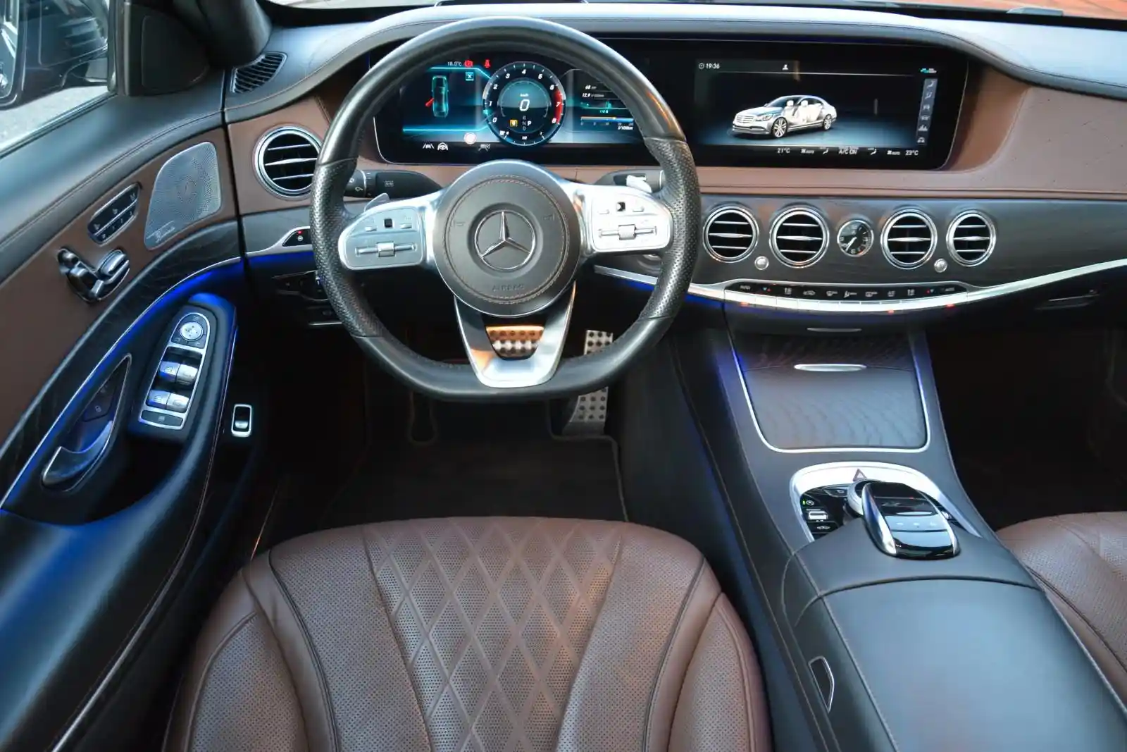 Mercedes-Benz S 560