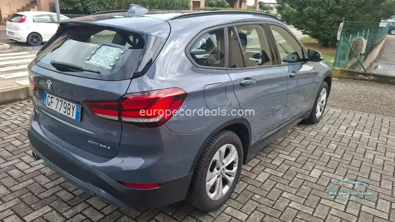 BMW X1