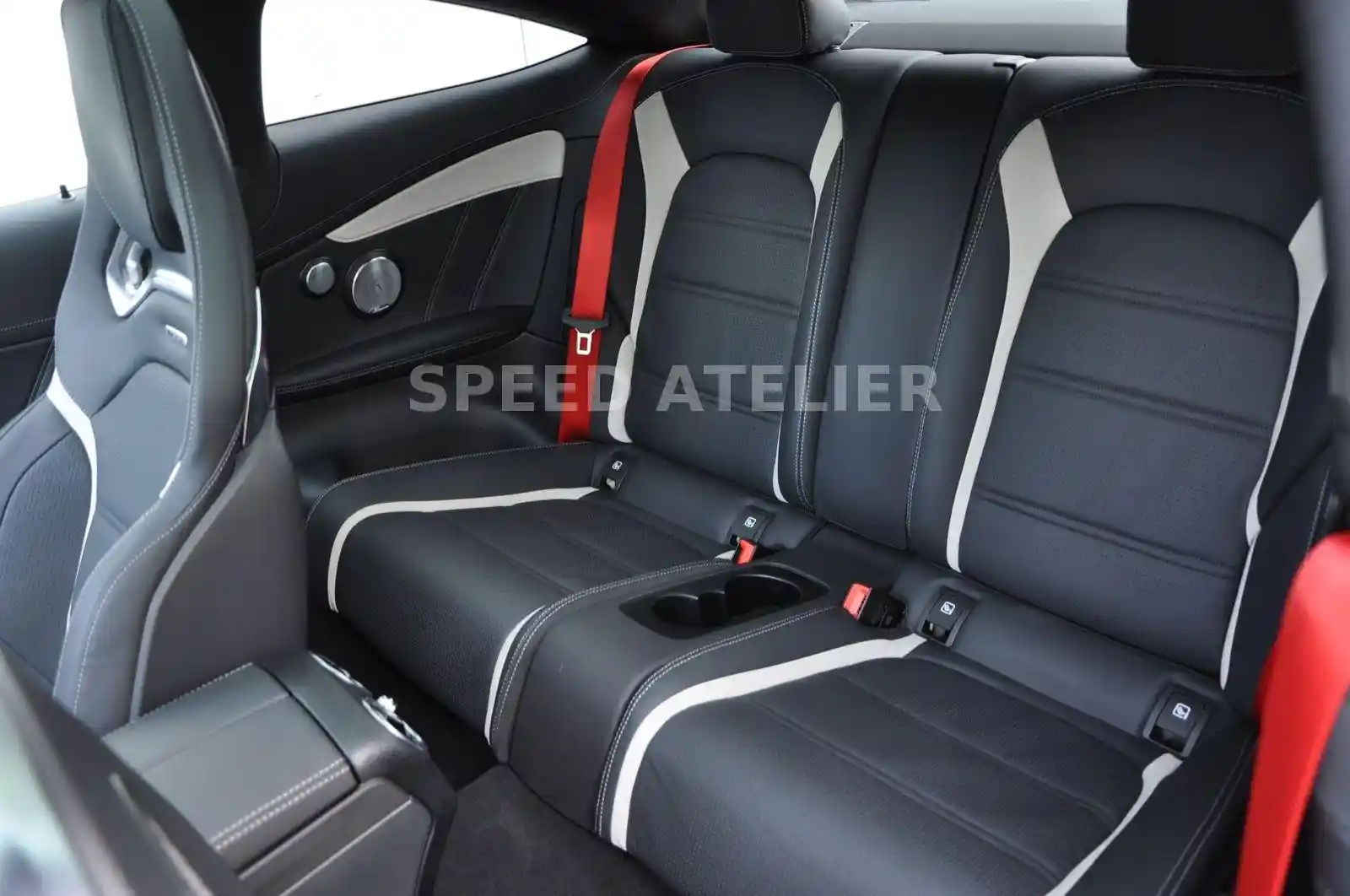 Mercedes-Benz C 63 AMG