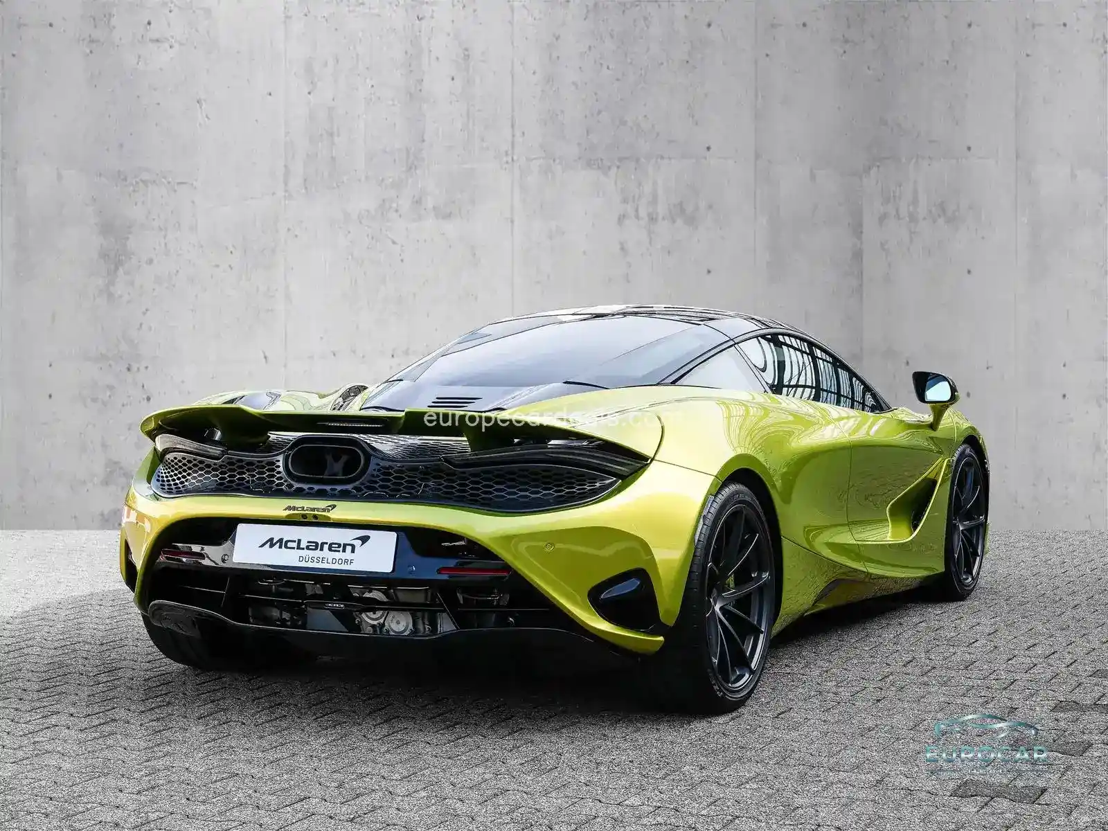 McLaren 750S