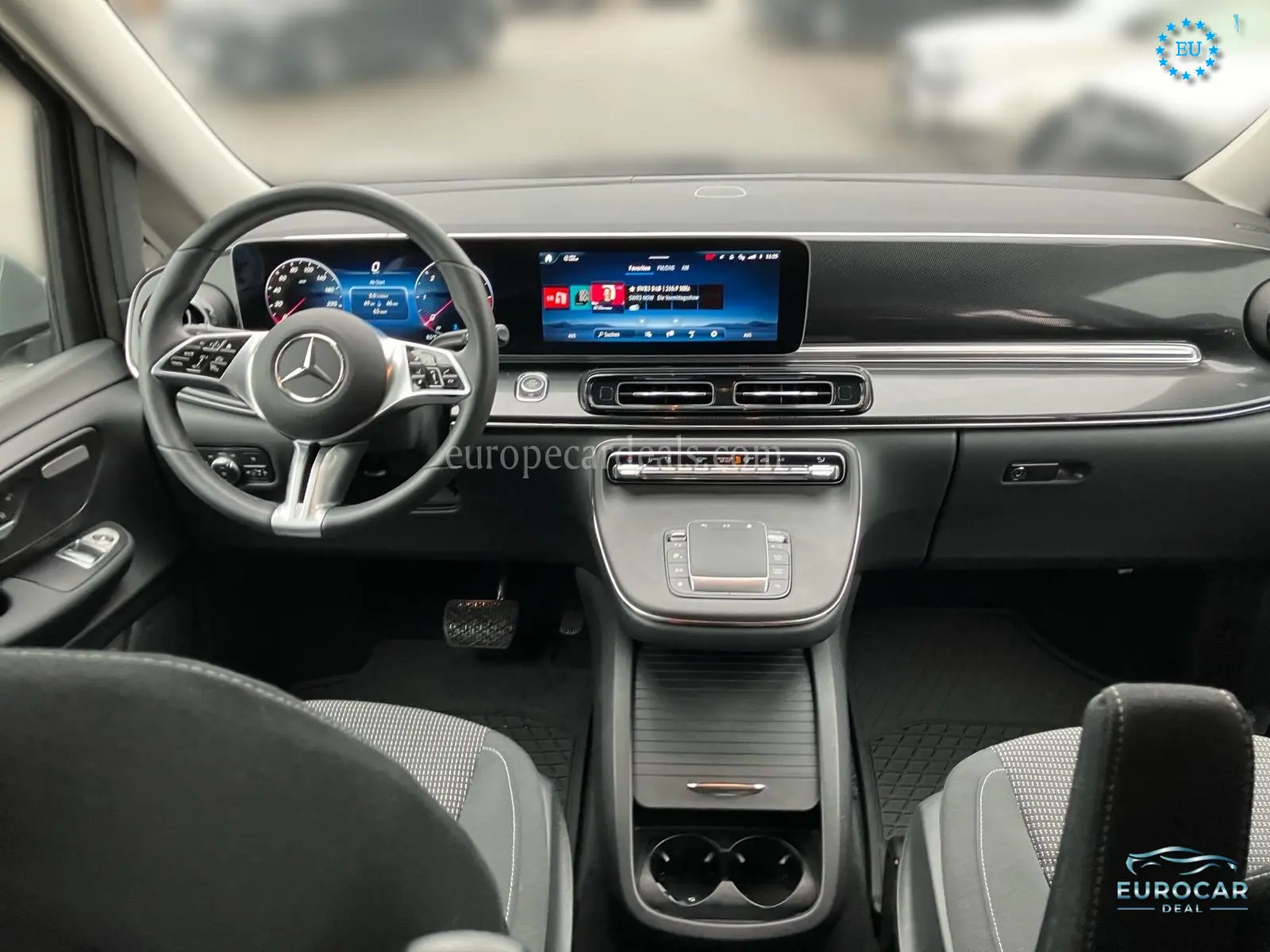 Mercedes-Benz V 220