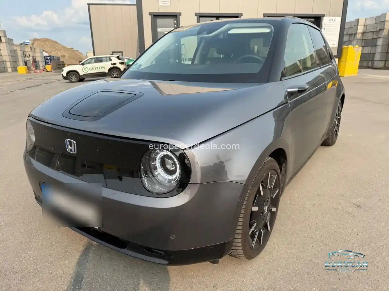 Honda e