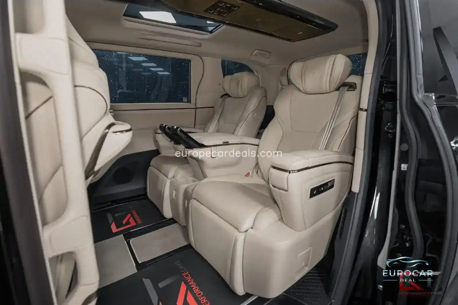 Lexus LM