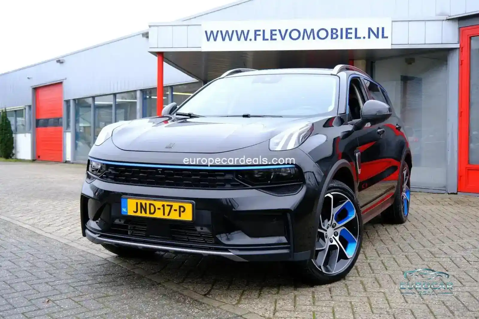 Lynk&Co 01