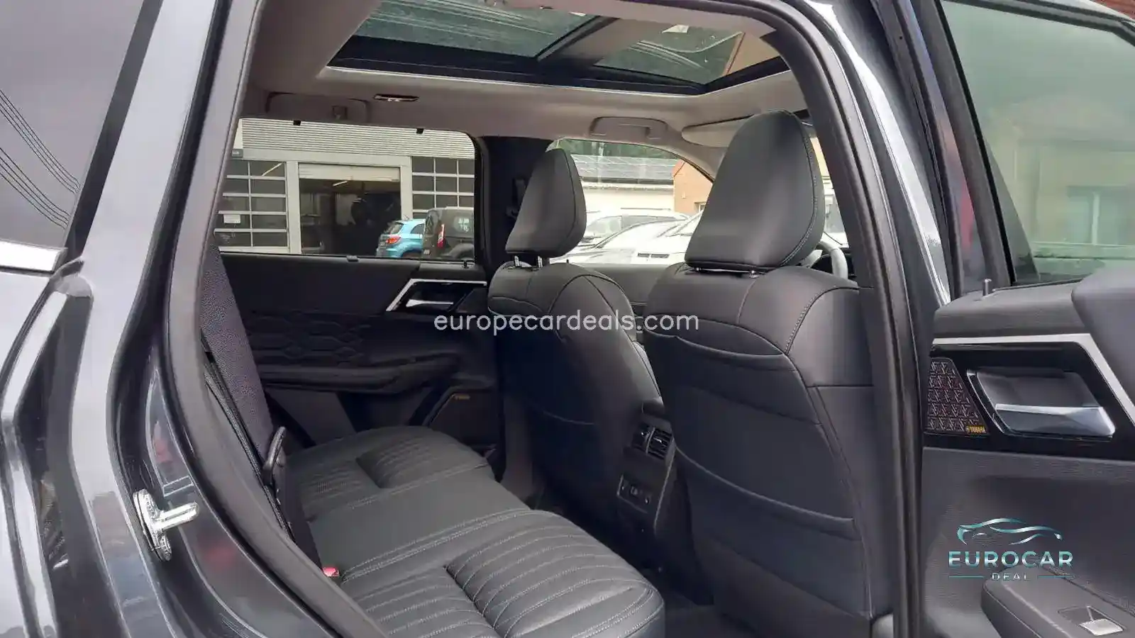 Mitsubishi Plug-in Hybrid Outlander