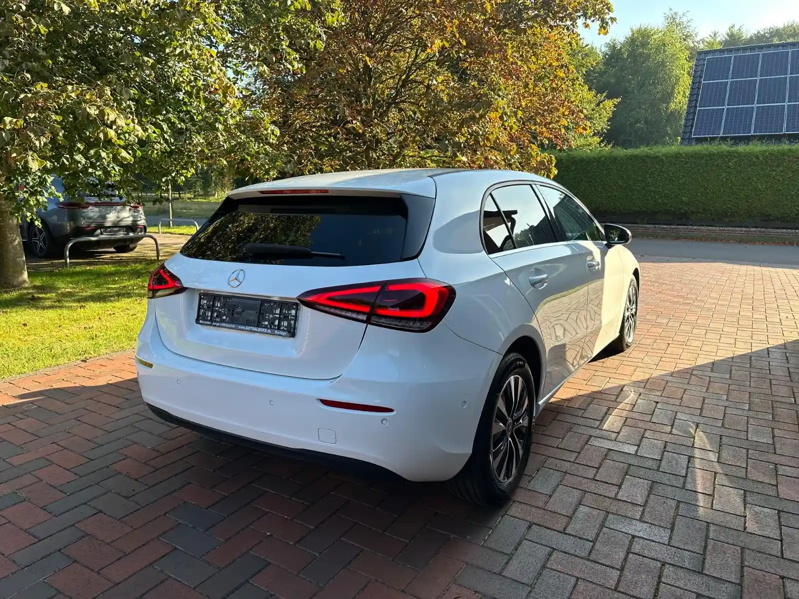 Mercedes-Benz A 180