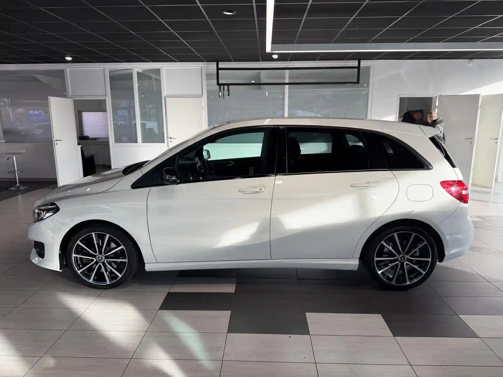 Mercedes-Benz B 250