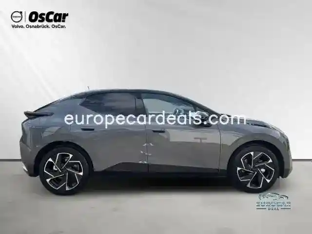 Lynk&Co 02