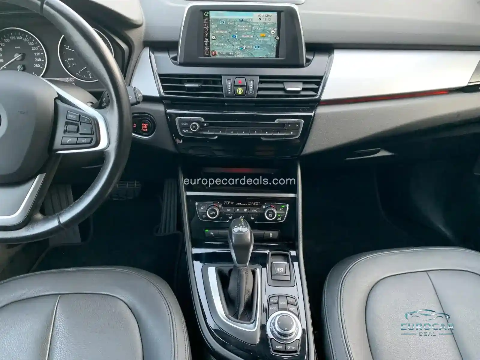 BMW 220
