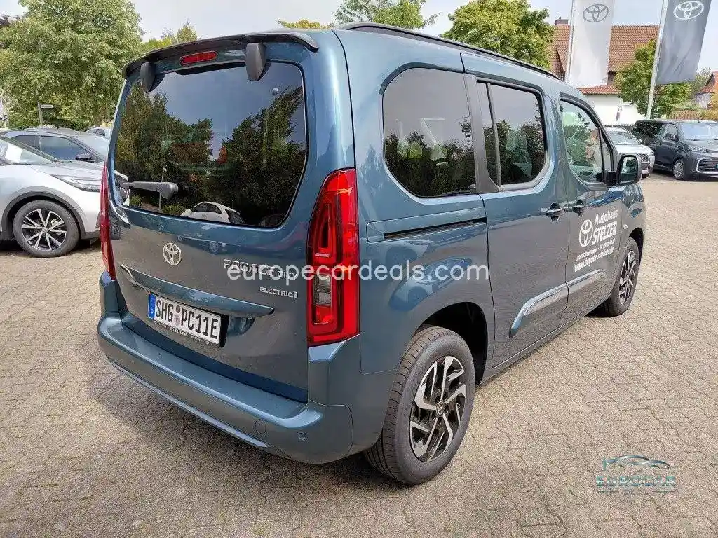 Toyota Proace City