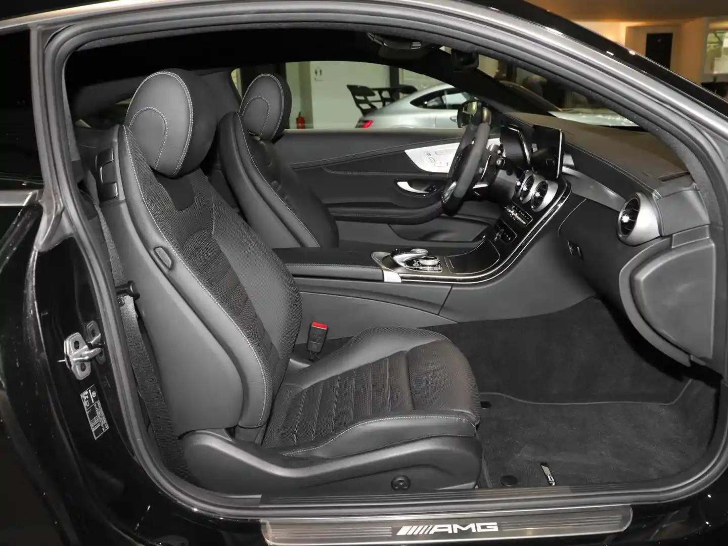 Mercedes-Benz C 43 AMG