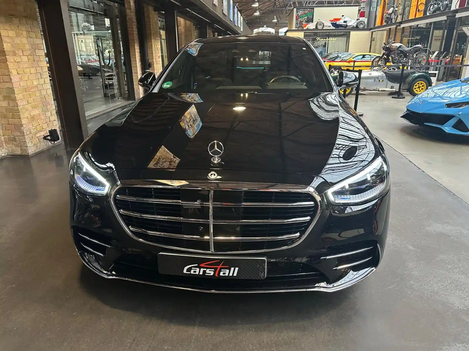 Mercedes-Benz S 500