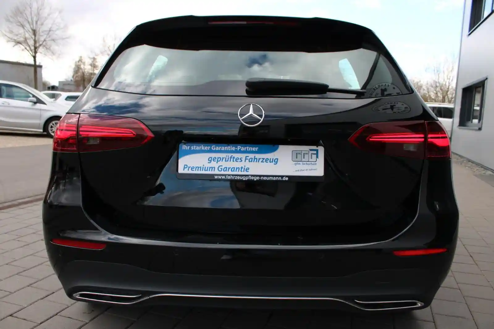 Mercedes-Benz B 200