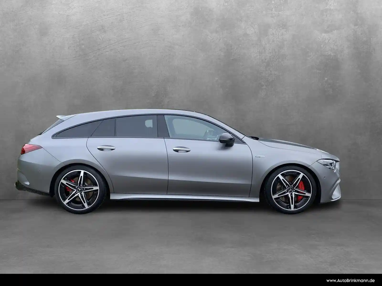 Mercedes-Benz CLA 45 AMG Shooting Brake