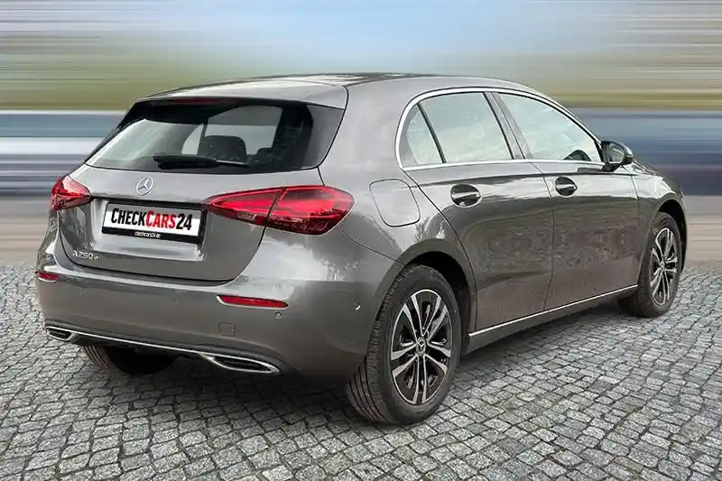 Mercedes-Benz A 250
