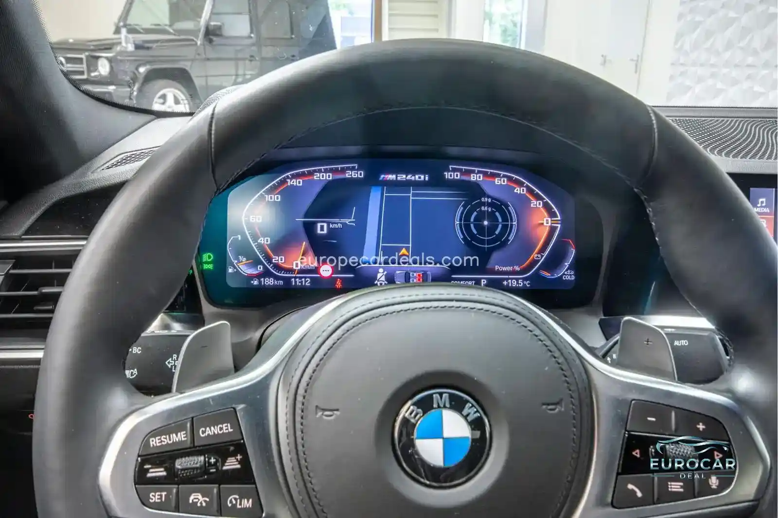 BMW M240i