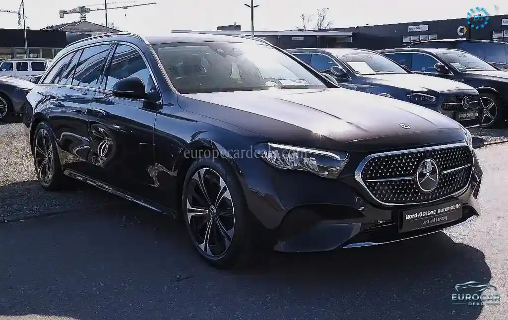 Mercedes-Benz E 300
