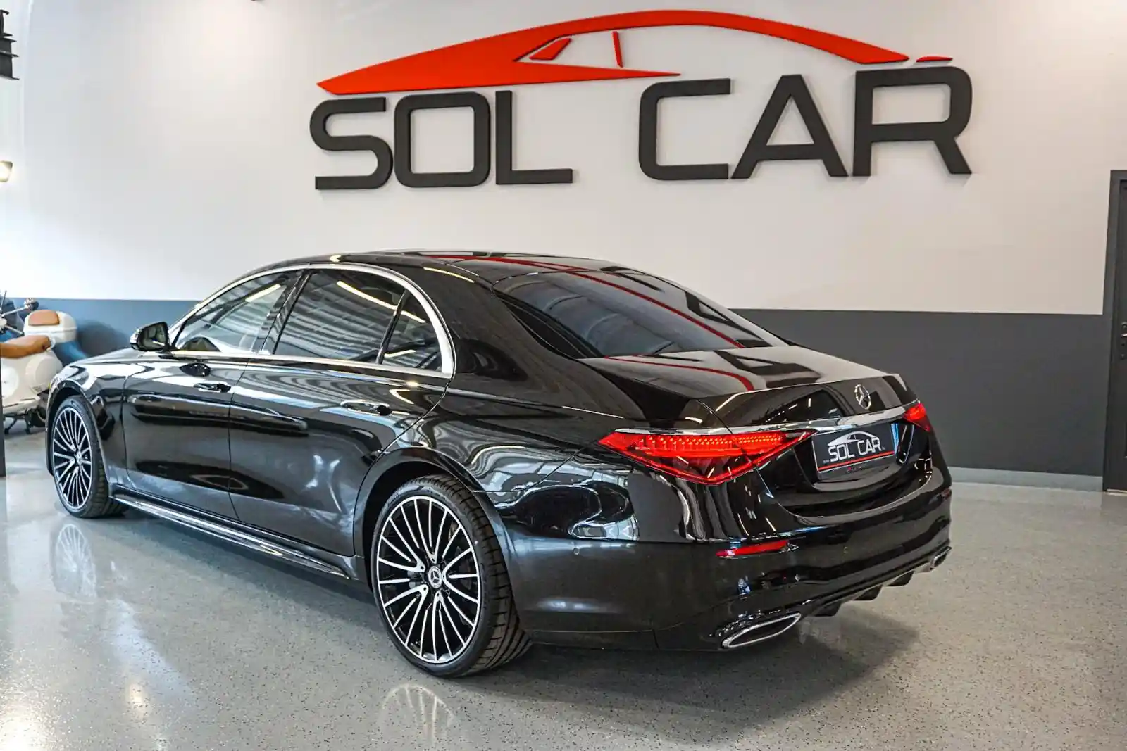 Mercedes-Benz S 400