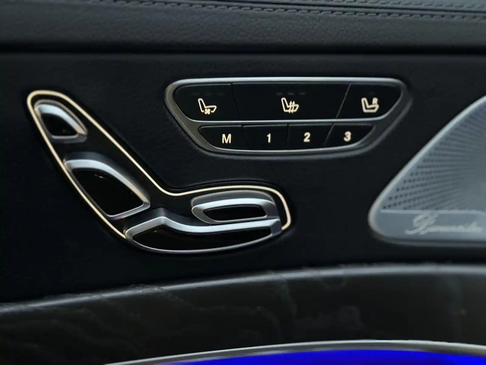 Mercedes-Benz S 400