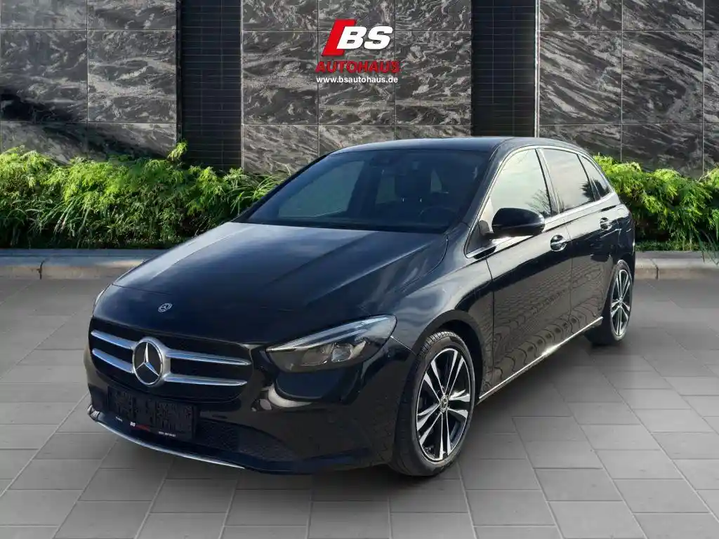 Mercedes-Benz B 220