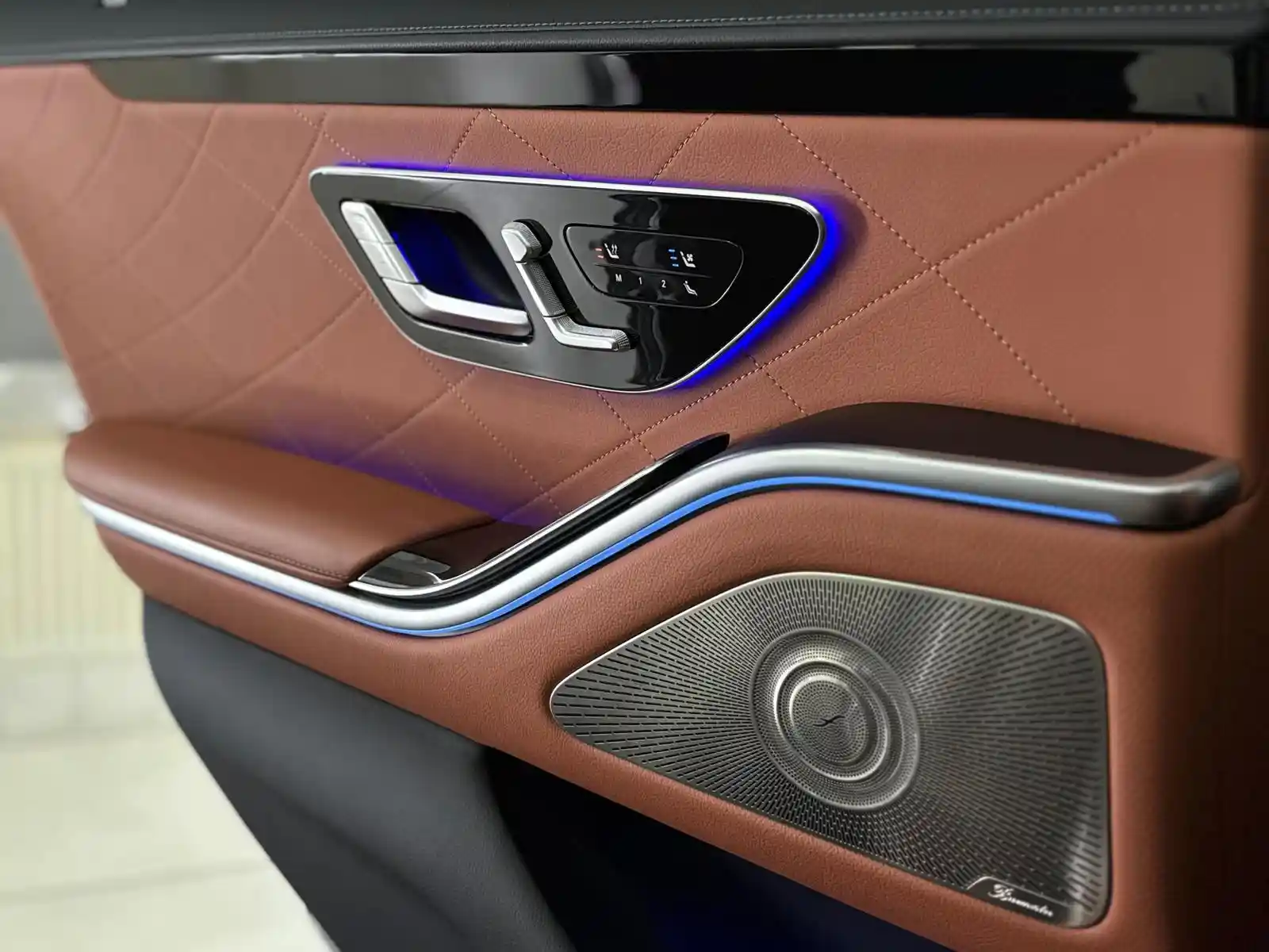 Mercedes-Benz S 400