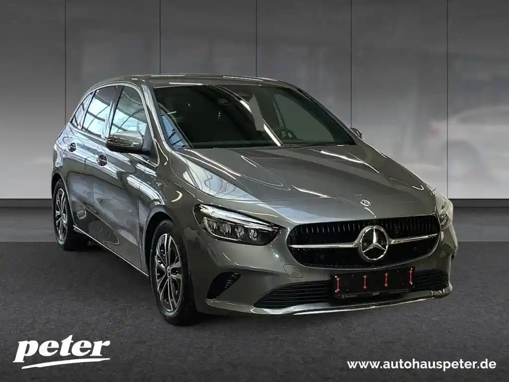Mercedes-Benz B 220