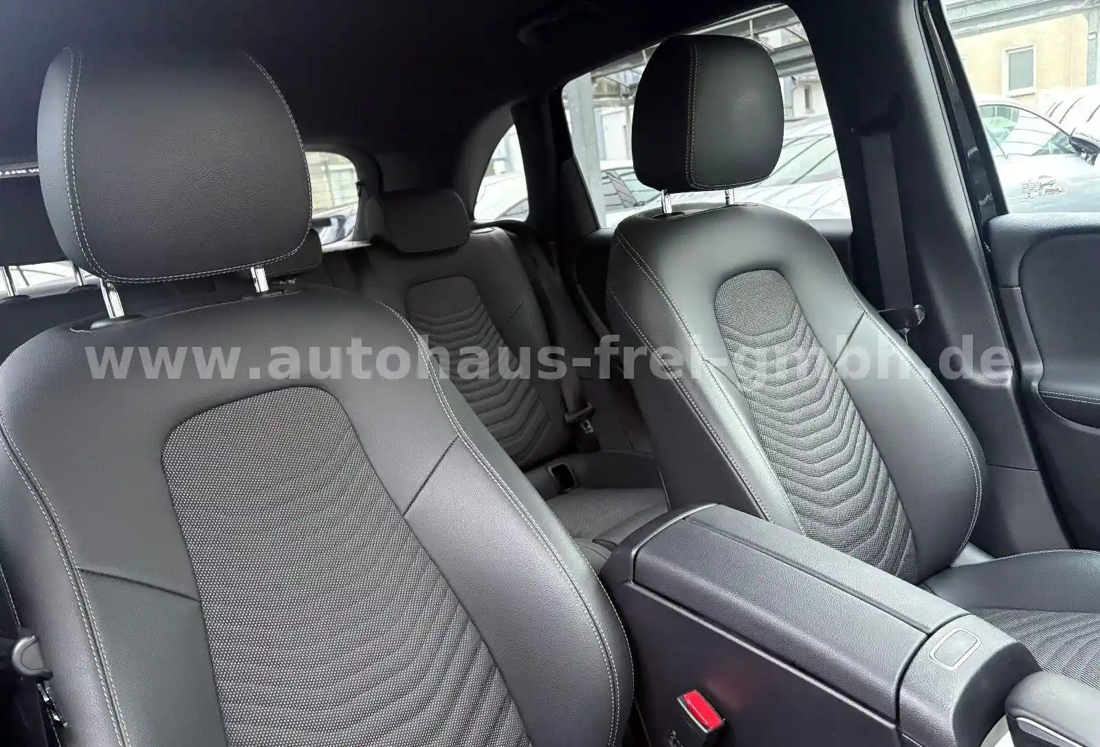 Mercedes-Benz B 250