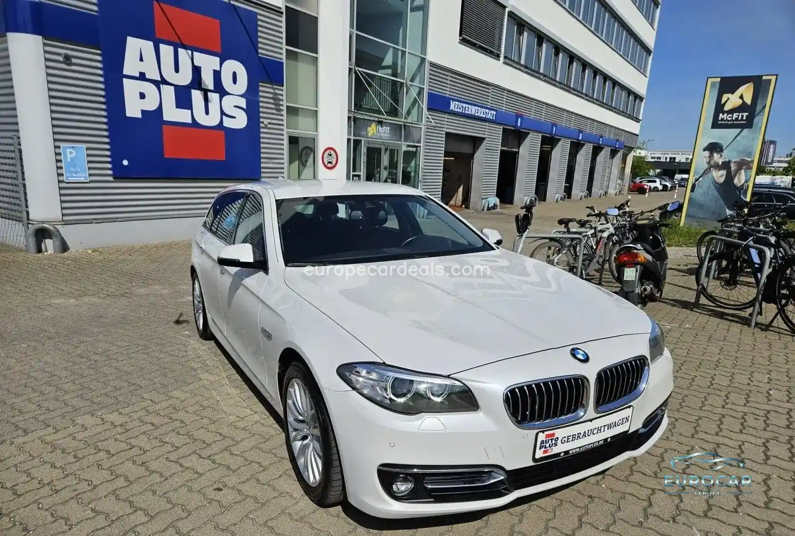 BMW 525