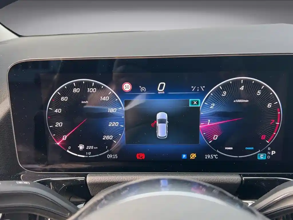 Mercedes-Benz B 200