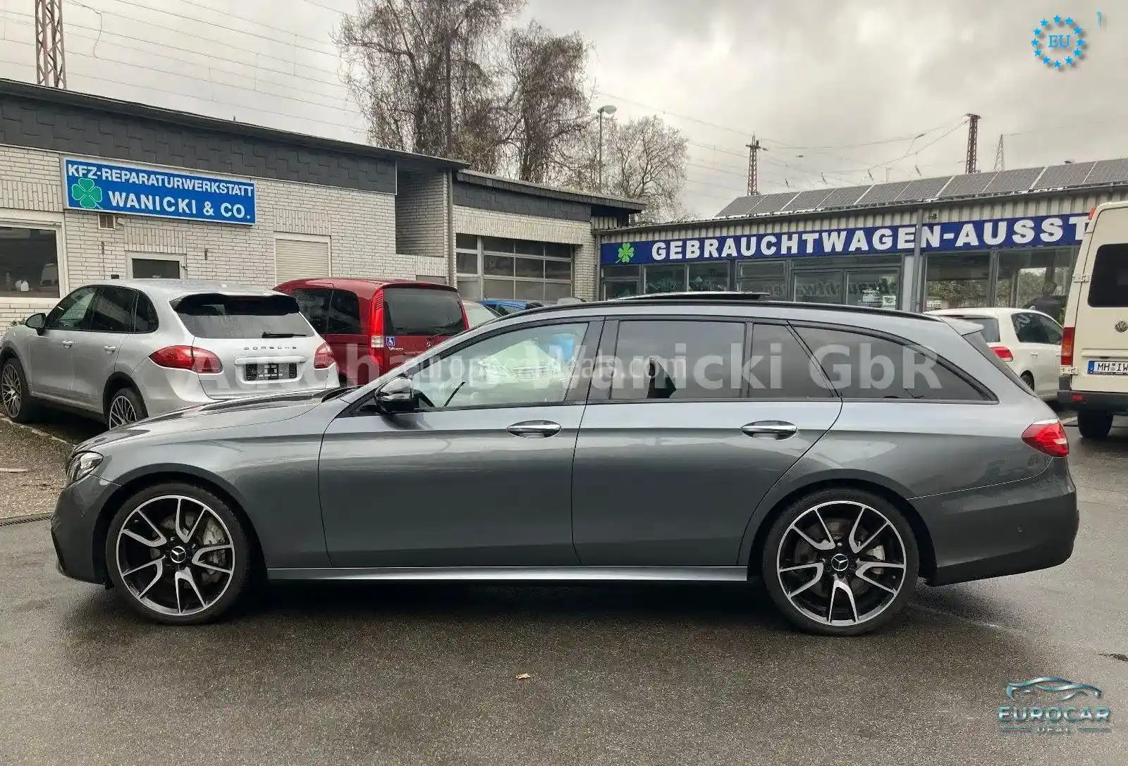 Mercedes-Benz E 43 AMG