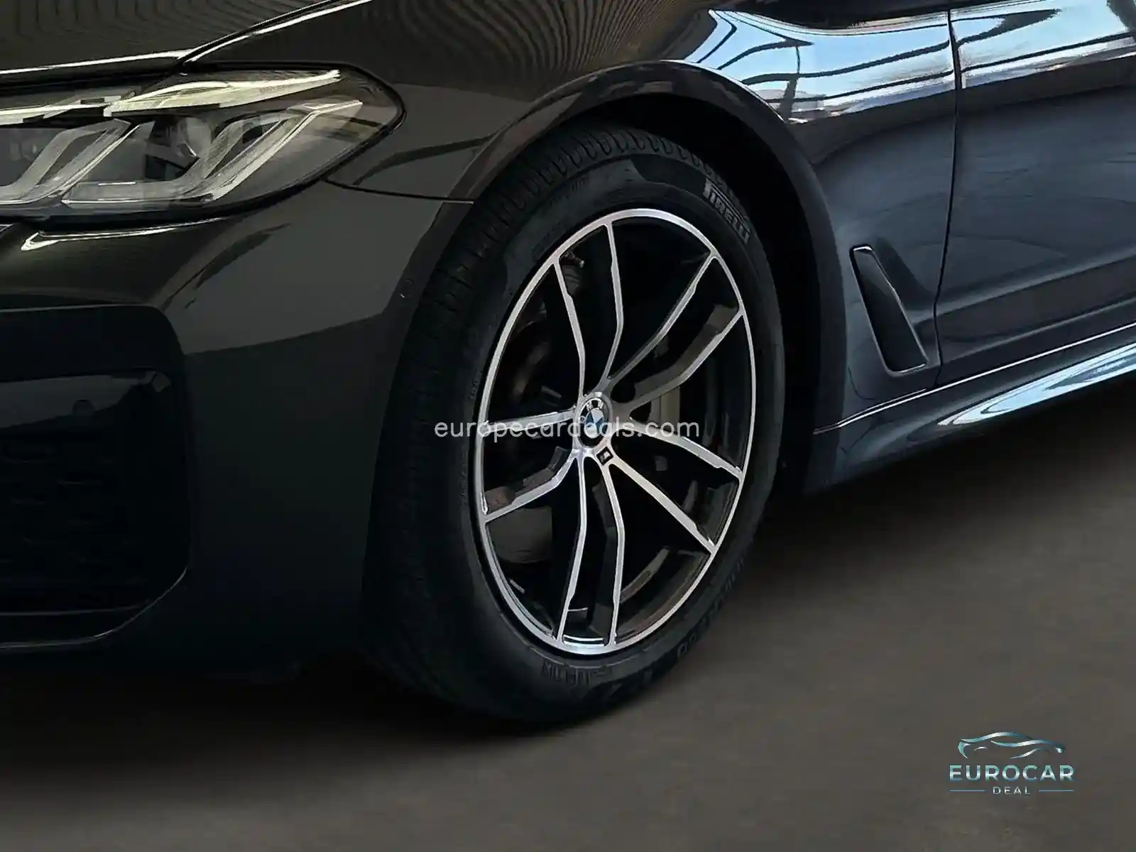 BMW 530