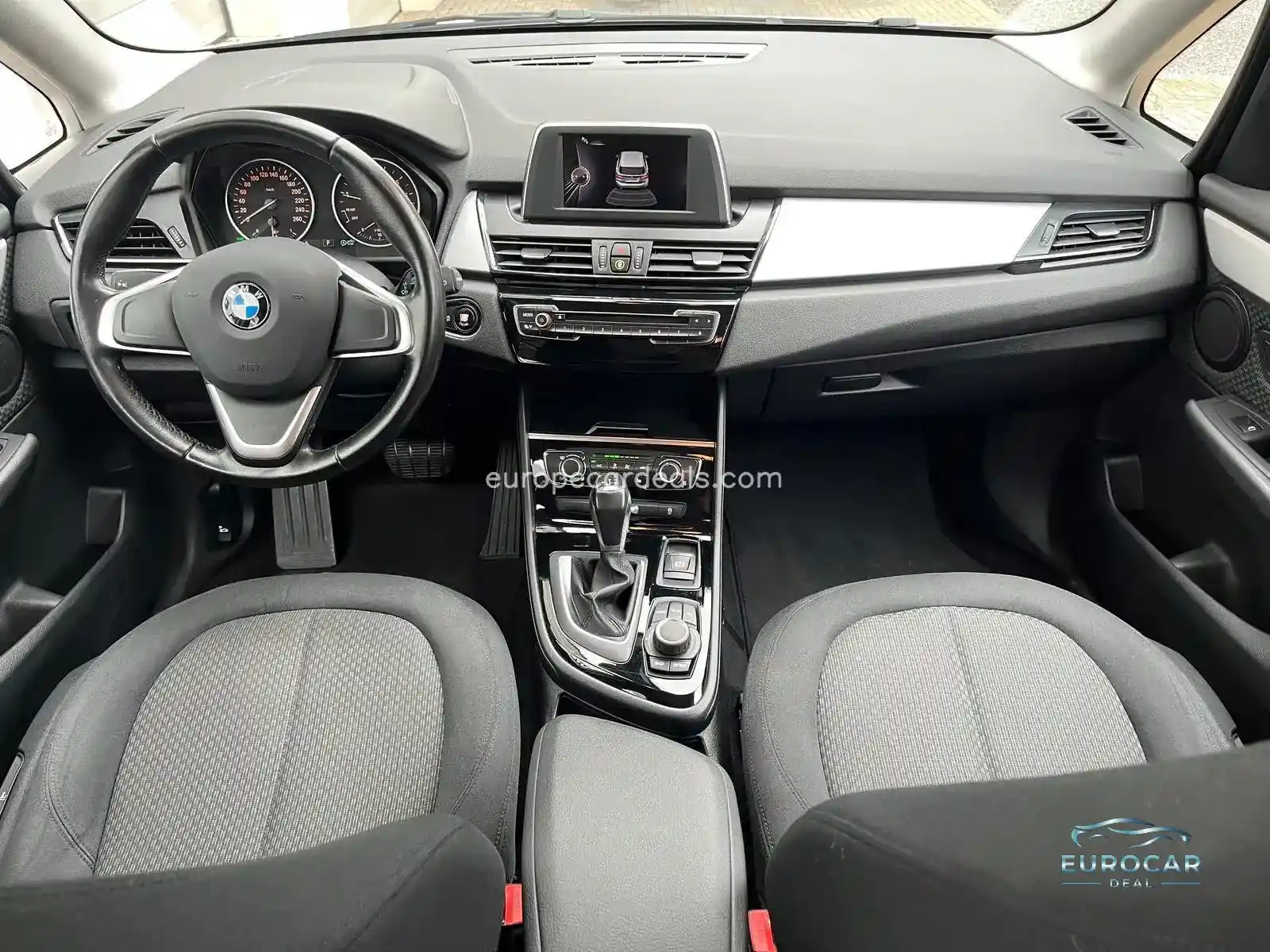 BMW 218