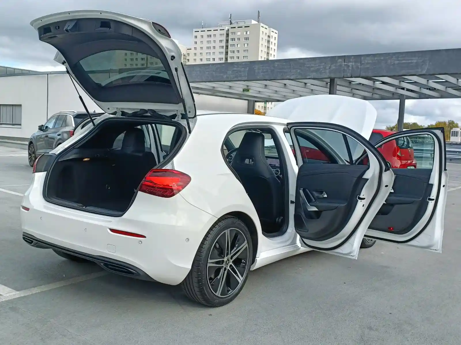 Mercedes-Benz A 180