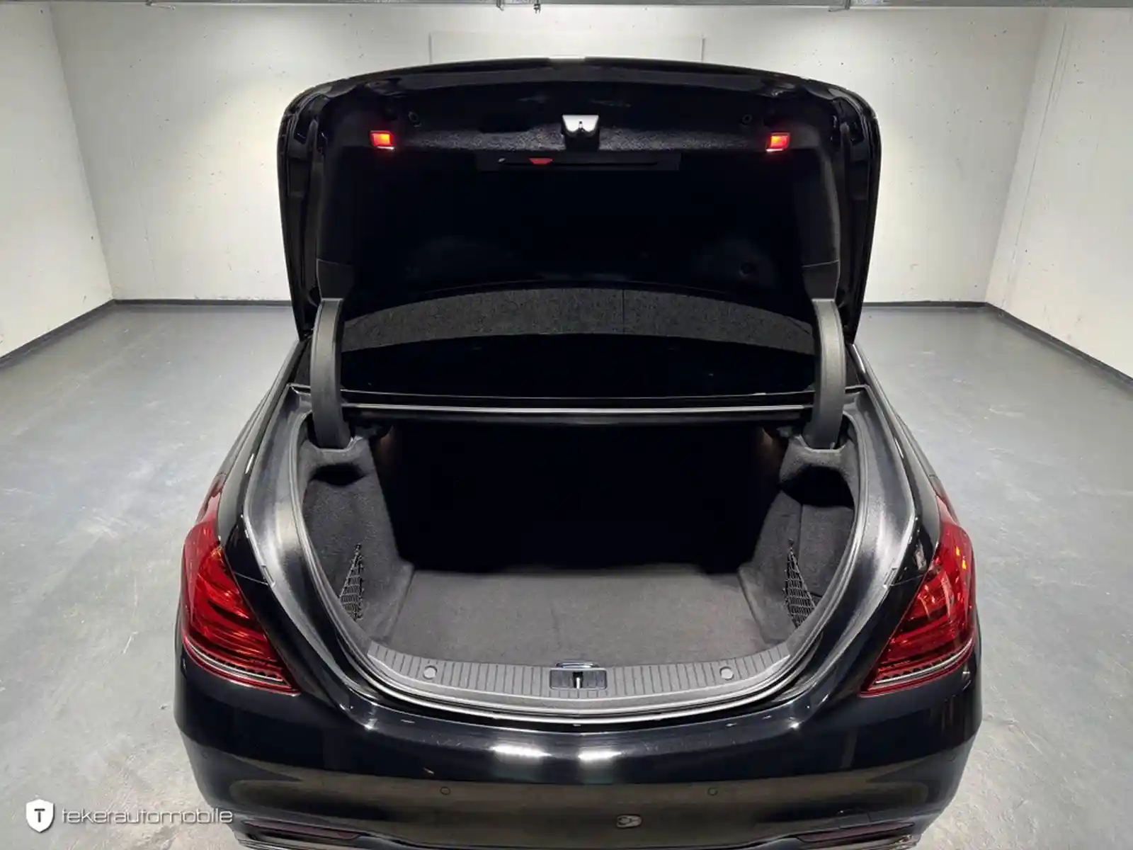 Mercedes-Benz S 400