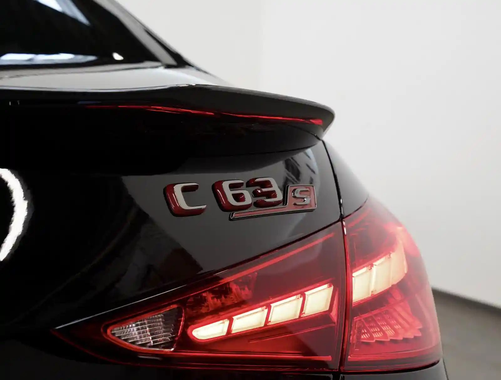 Mercedes-Benz C 63 AMG