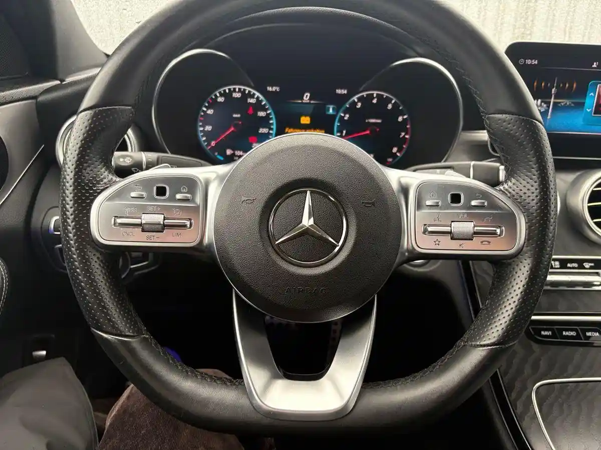 Mercedes-Benz C 180