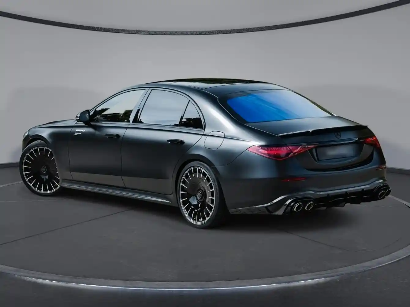Mercedes-Benz S 63 AMG