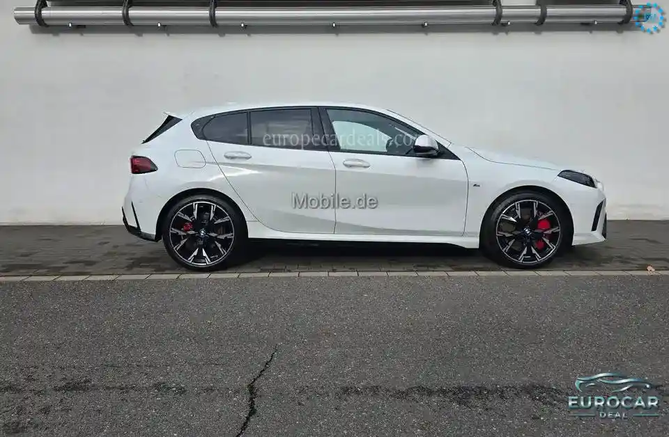 BMW 120