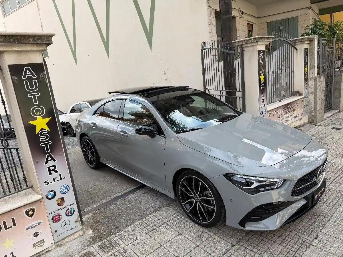 Mercedes-Benz CLA 200