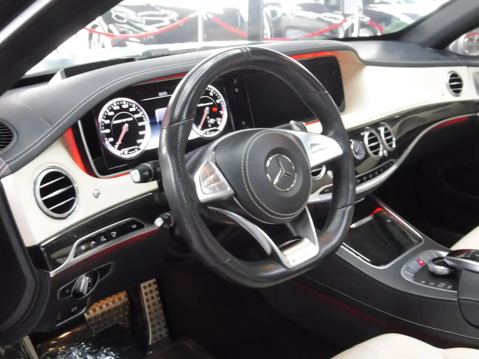 Mercedes-Benz S 63 AMG