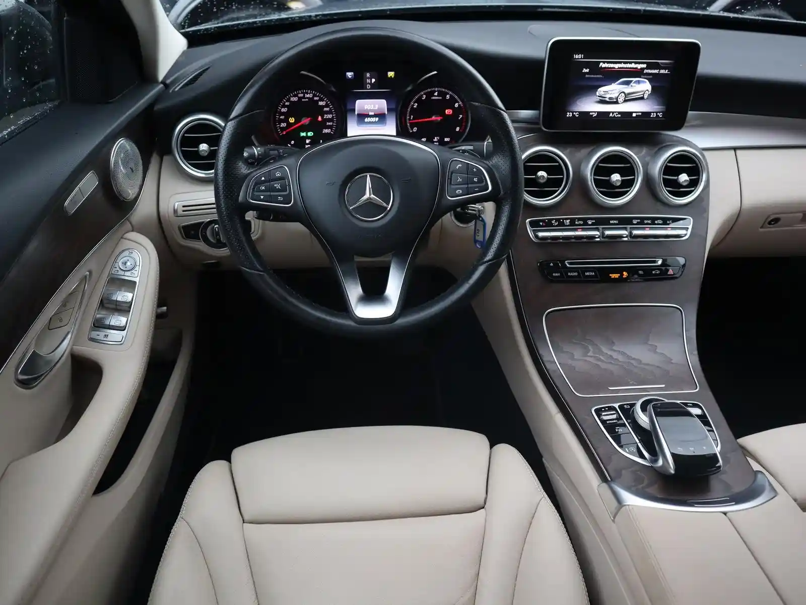 Mercedes-Benz C 160