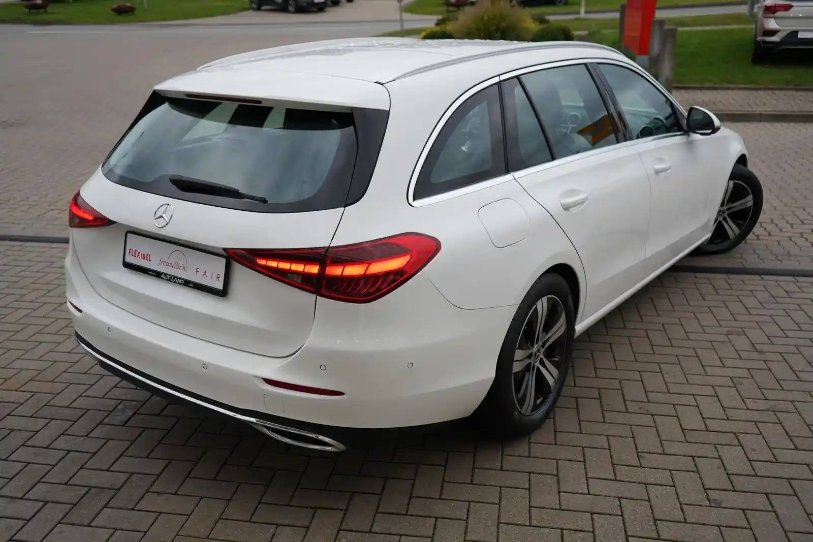 Mercedes-Benz C 160