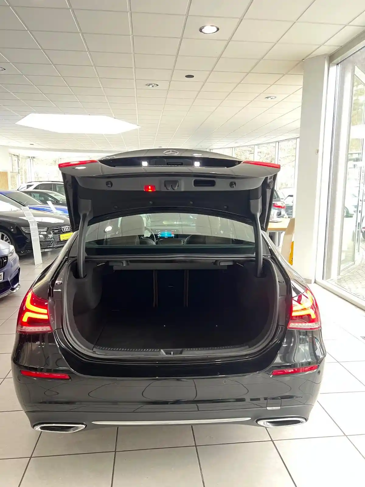 Mercedes-Benz A 200