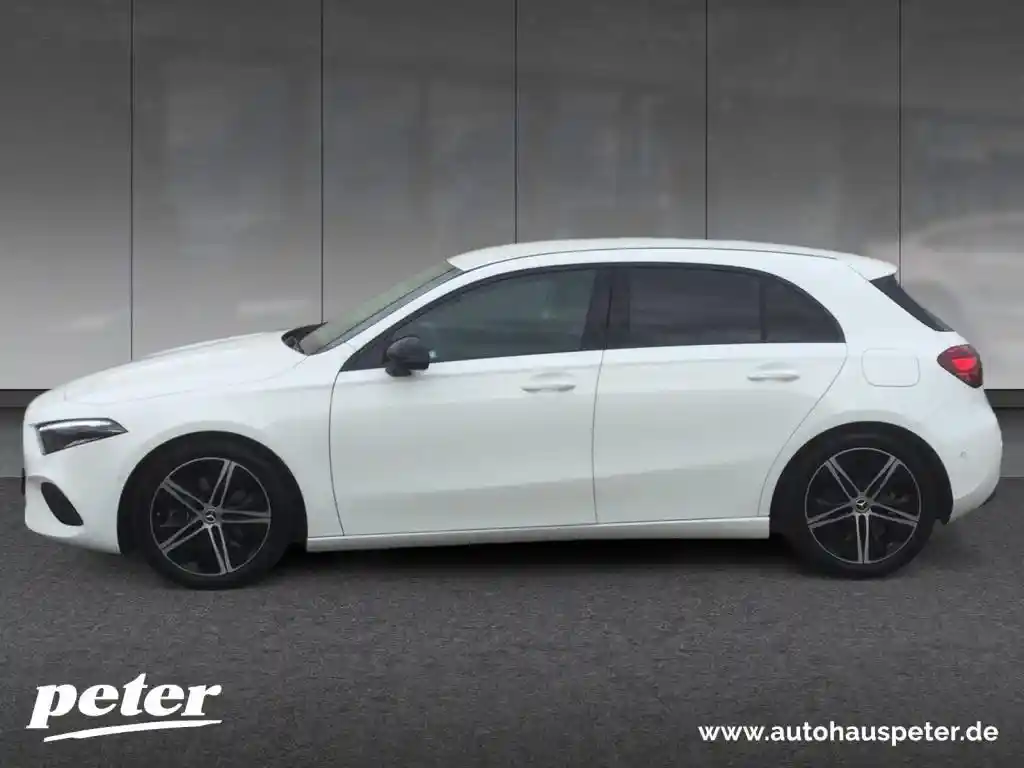 Mercedes-Benz A 220