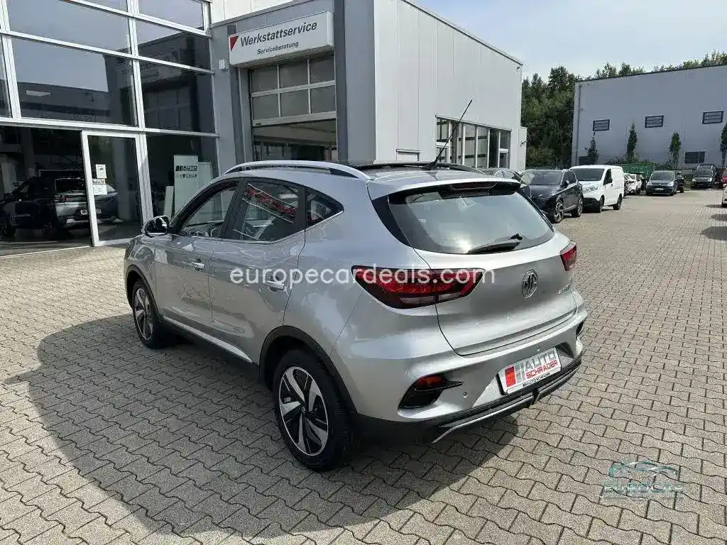 MG ZS