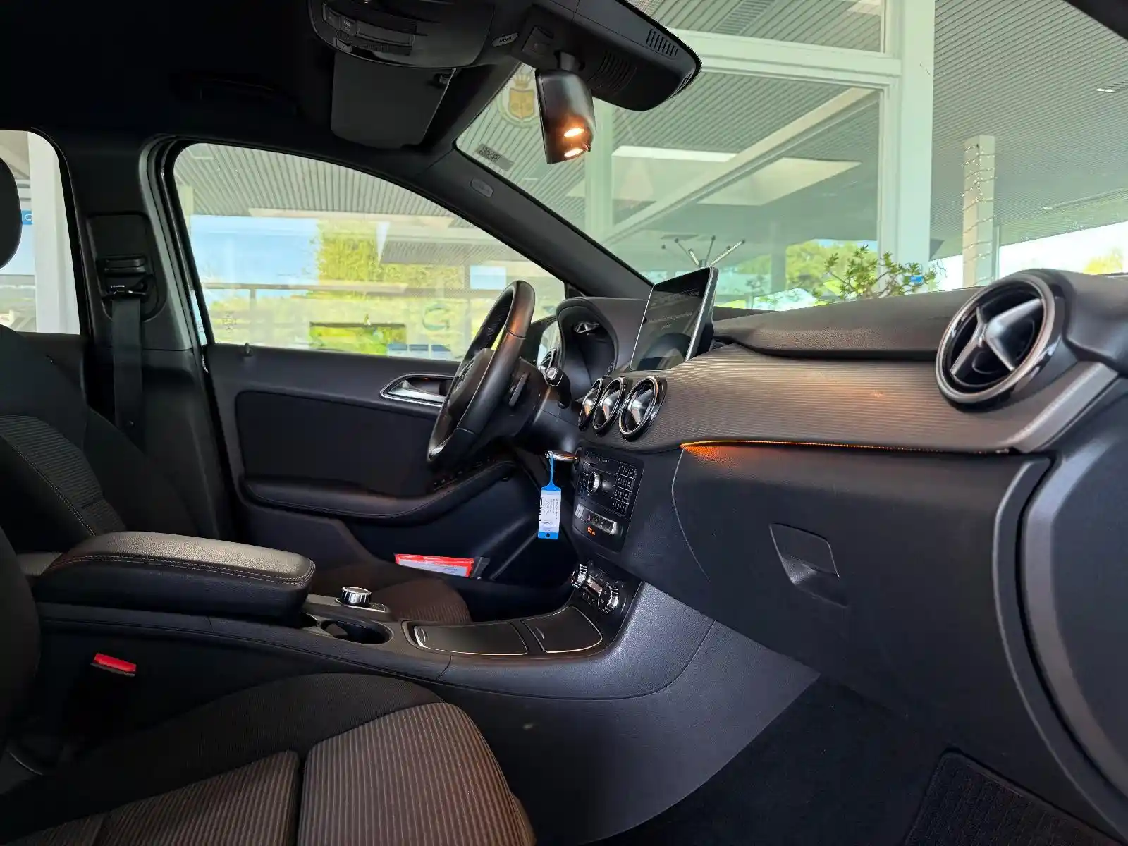 Mercedes-Benz B 250