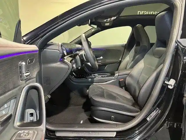 Mercedes-Benz CLA 180 Shooting Brake