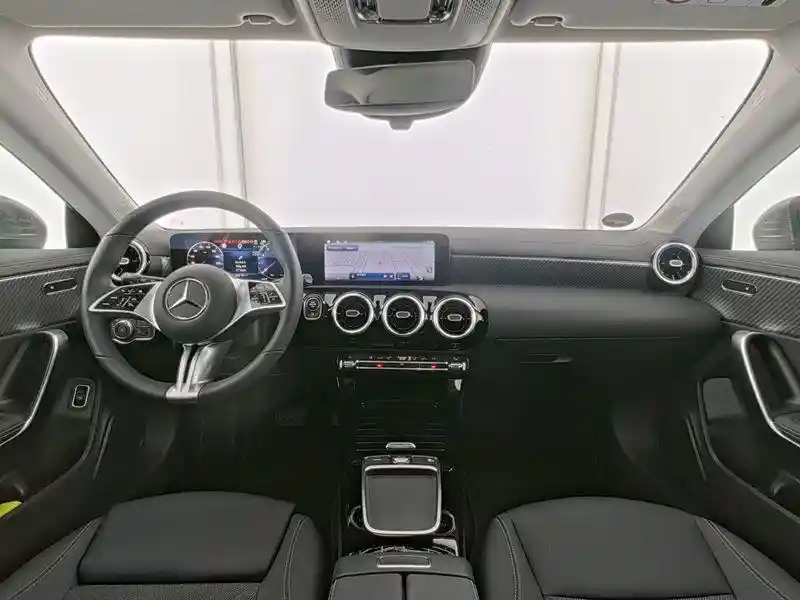 Mercedes-Benz CLA 180 Shooting Brake