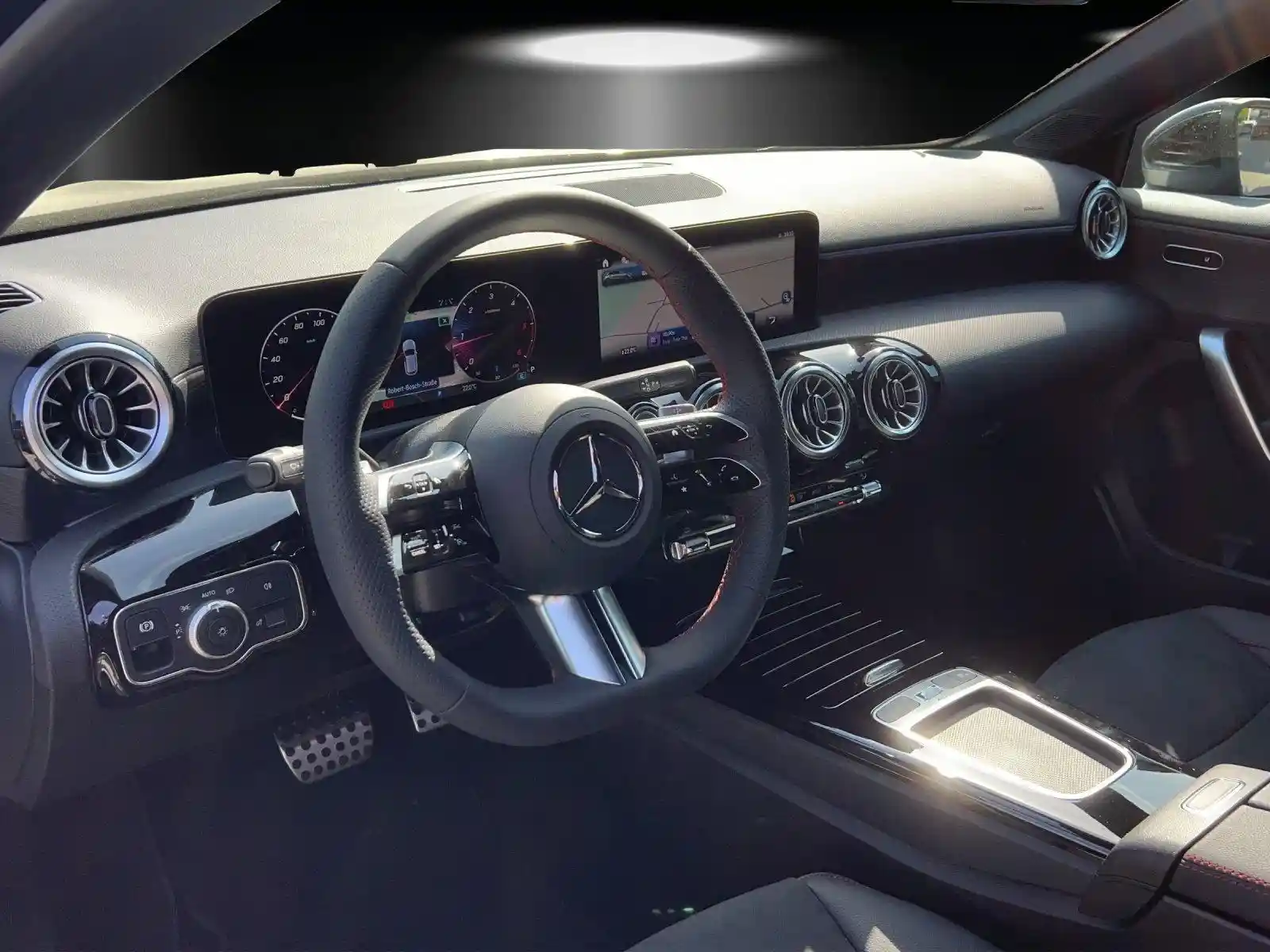 Mercedes-Benz A 220